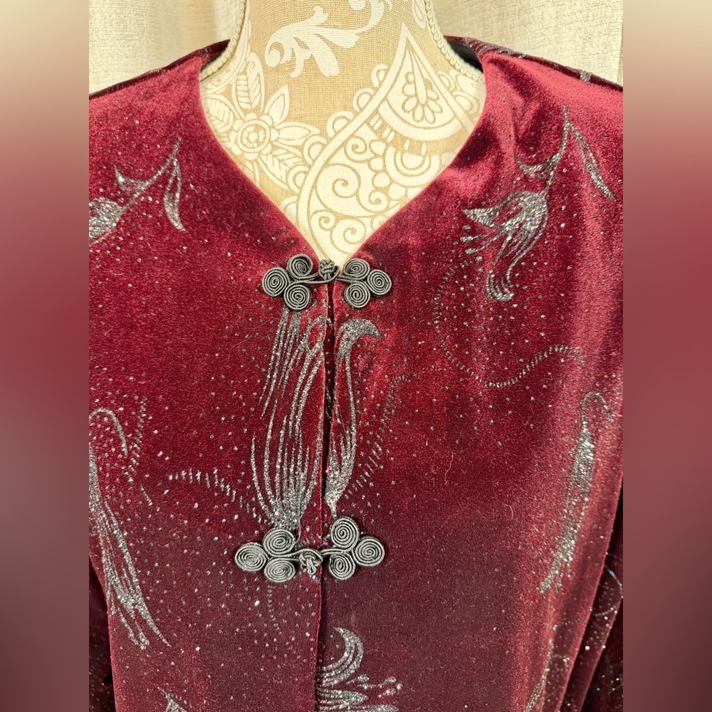 Elegant Burgundy Velvet Evening Jacket | Vintage Teddi Embroidered Blazer - Picture 4 of 9